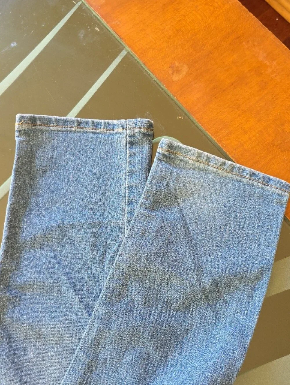 Levi's Women's Medium Blue Straight-Leg Jeans